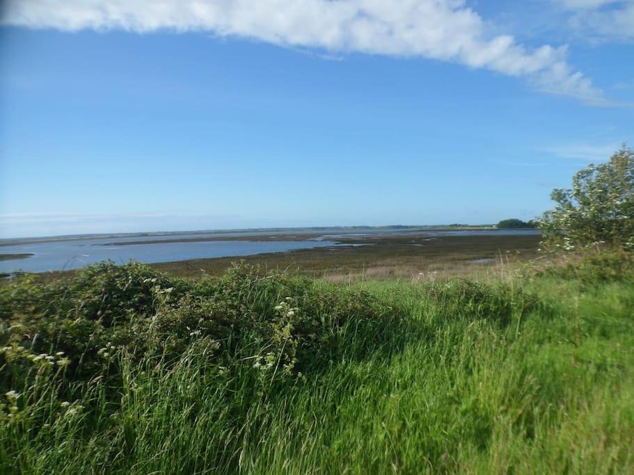 2 Bedroom Static Caravan On Quiet Park Near Caernarfon & Snowdonia Bagian luar foto